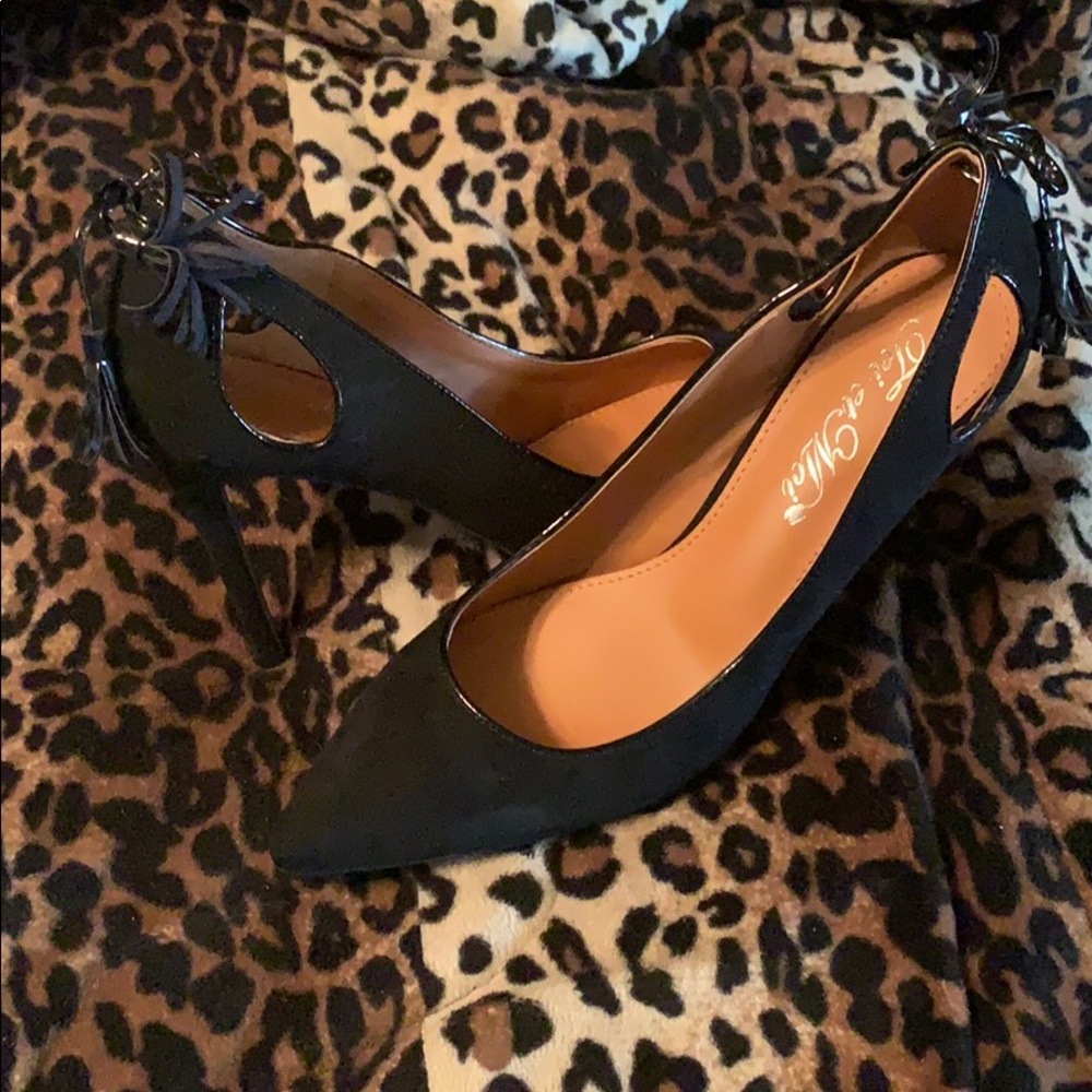 Black heels